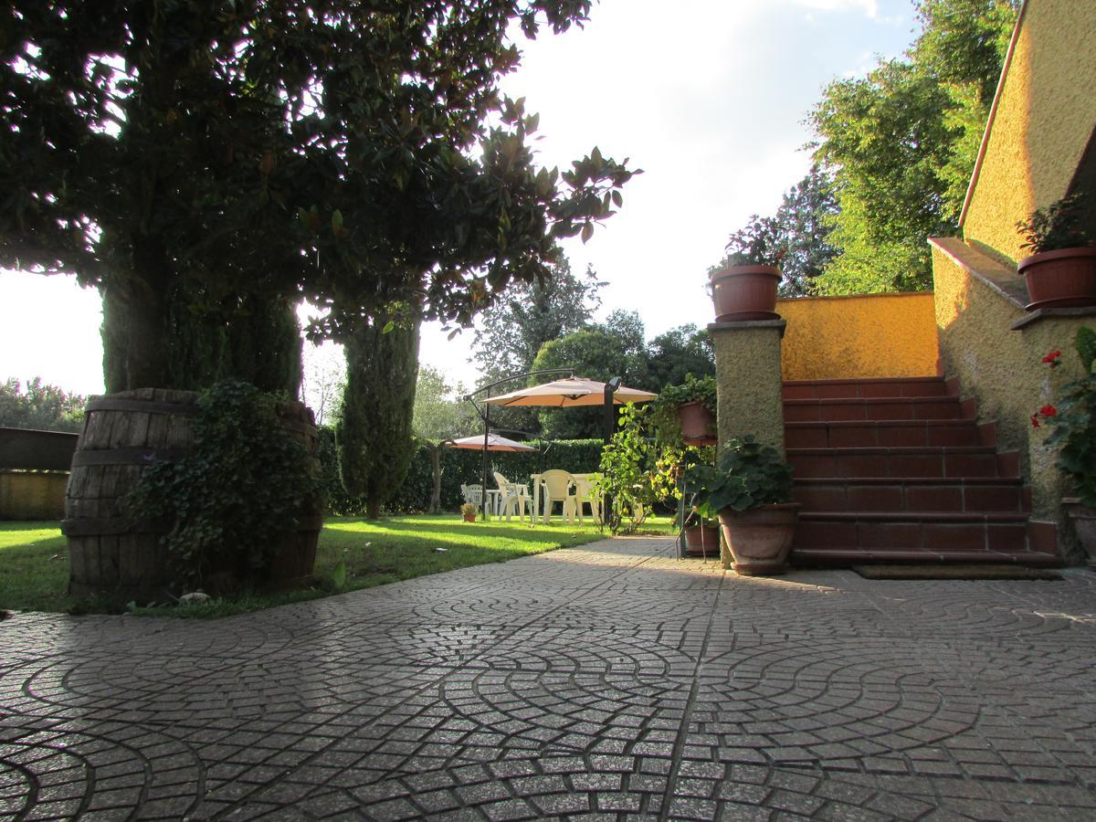 B&B La Quiete โฟลีโญ ภายนอก รูปภาพ