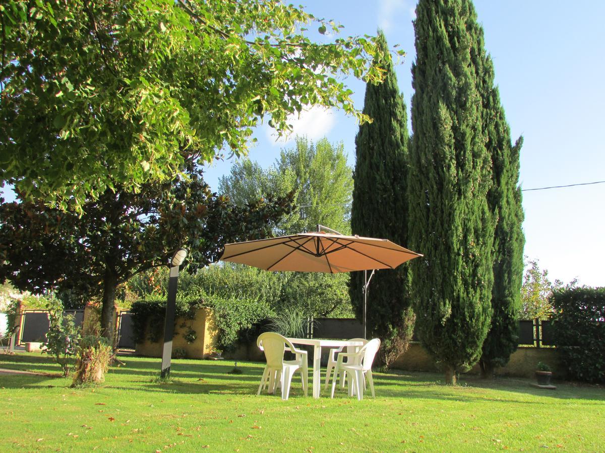 B&B La Quiete โฟลีโญ ภายนอก รูปภาพ