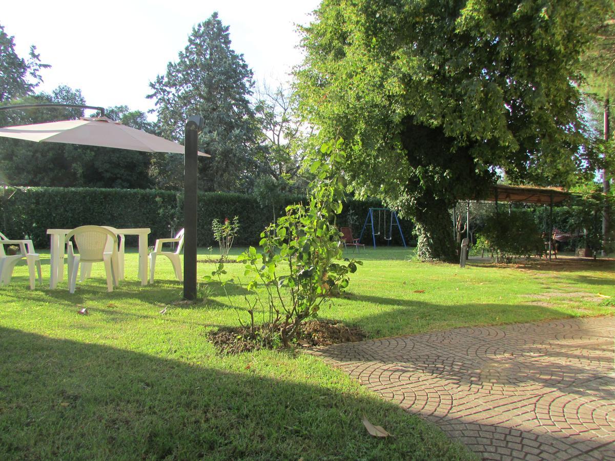 B&B La Quiete โฟลีโญ ภายนอก รูปภาพ