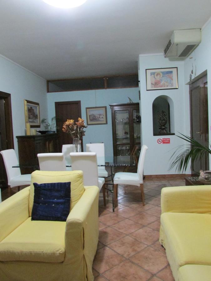 B&B La Quiete โฟลีโญ ภายนอก รูปภาพ